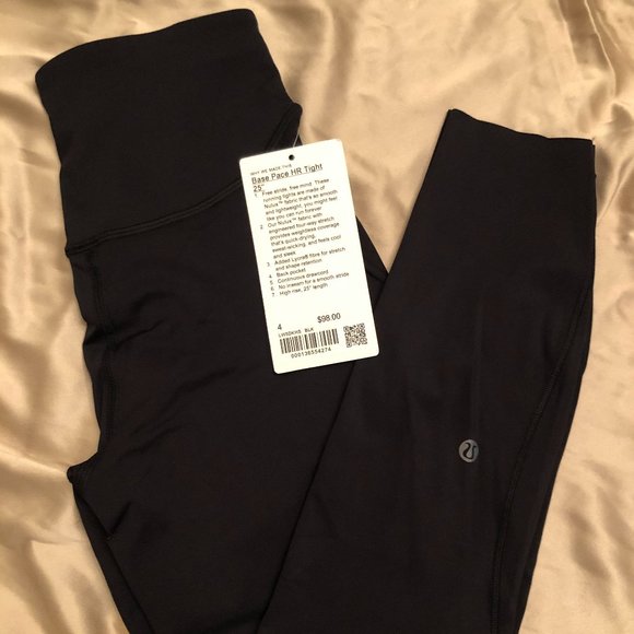 lululemon athletica Pants - NWT lululemon Base Pace HR 25. Size 4. Black.